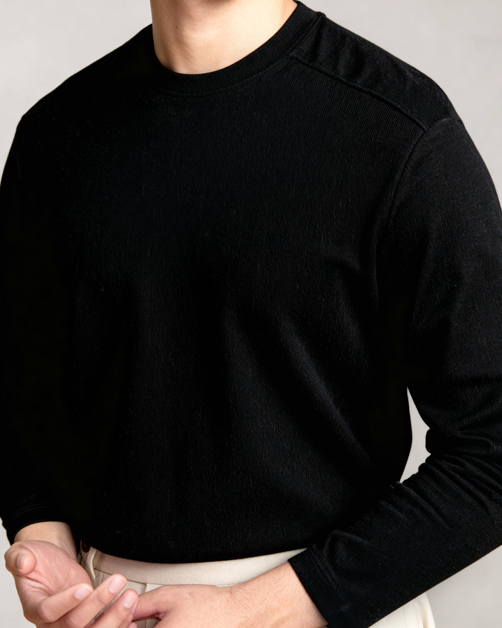 Basic long-sleeved T-shirt