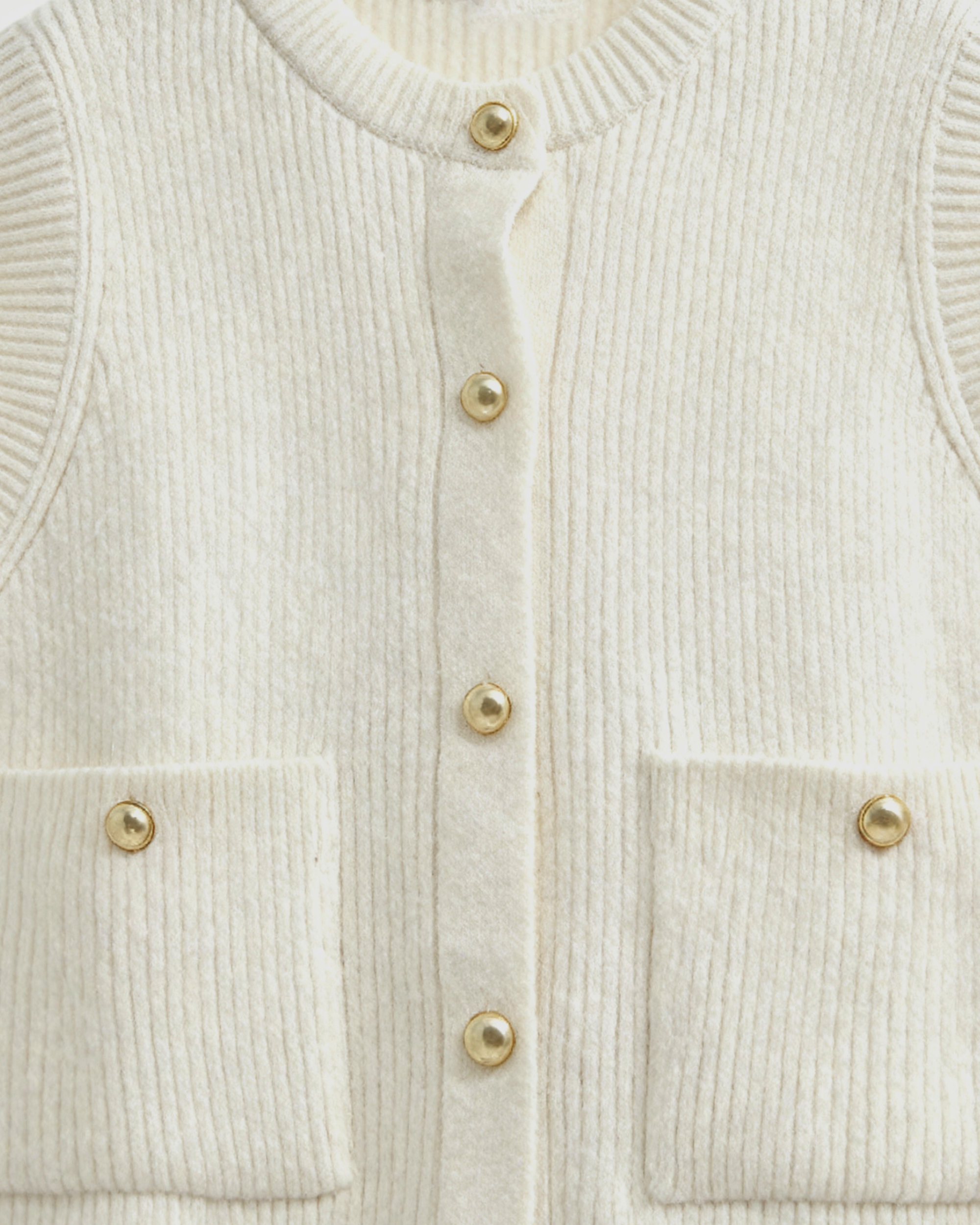 Sleeveless knit vest